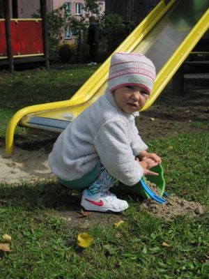 Grafika #9: 08.09.2014 - Zabawy w ogrodzie przedszkolnym