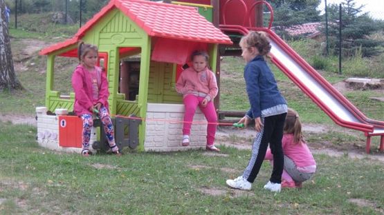 Grafika #18: 08.09.2014 - Zabawy w ogrodzie przedszkolnym