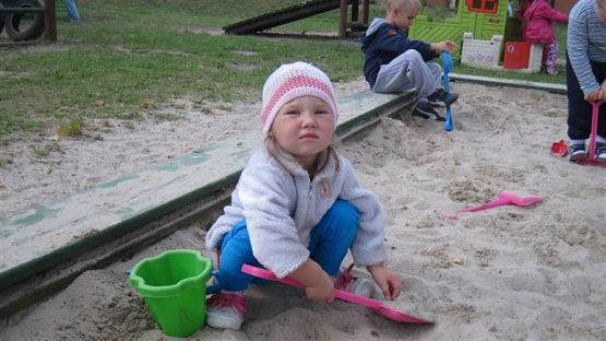 Grafika #20: 08.09.2014 - Zabawy w ogrodzie przedszkolnym