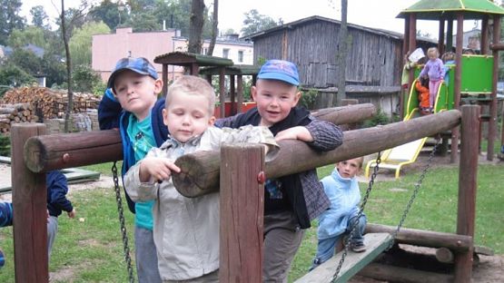 Grafika #28: 08.09.2014 - Zabawy w ogrodzie przedszkolnym