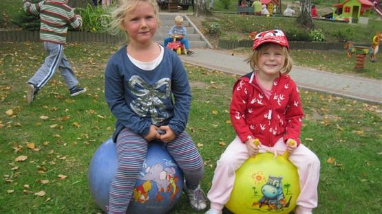 Grafika #33: 08.09.2014 - Zabawy w ogrodzie przedszkolnym