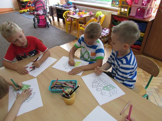 Grafika #33: Wakacyjne zabawy w gr.II cz.II