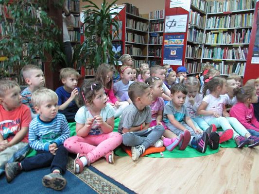 Grafika #1: 14.07.2016 Wakacyjna biblioteka bajkowa