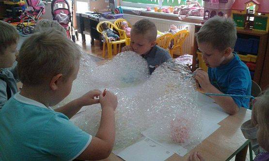 Grafika #1: Wakacyjne zabawy w gr.II