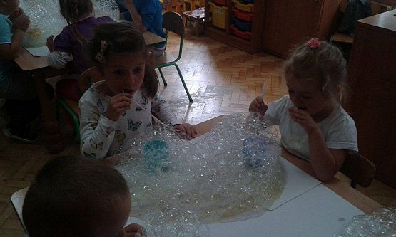 Grafika #12: Wakacyjne zabawy w gr.II