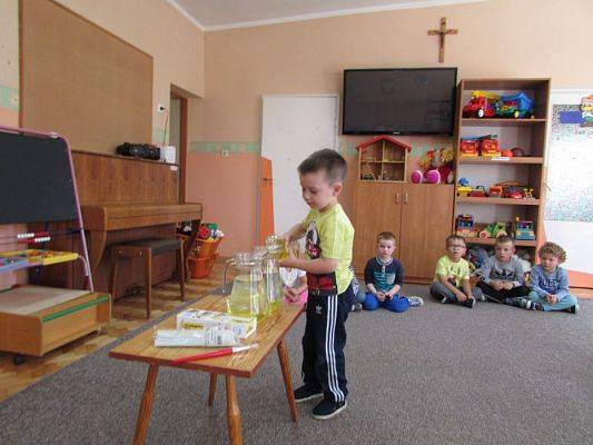 Grafika #44: Wakacyjne zabawy w gr.II