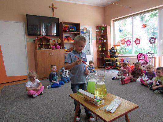 Grafika #51: Wakacyjne zabawy w gr.II