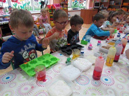 Grafika #52: 17.06.2016 Warsztaty mydlarskie