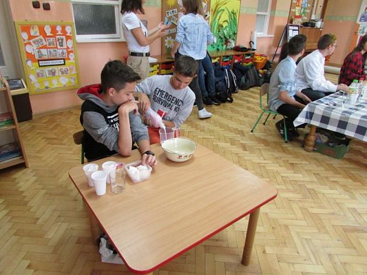 Grafika #8: 16.06.2016 Klub Młodego Odkrywcy w naszym przedszkolu