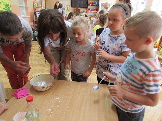 Grafika #21: 16.06.2016 Klub Młodego Odkrywcy w naszym przedszkolu