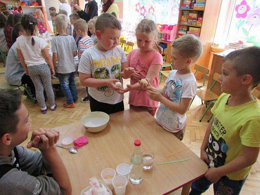 Grafika #30: 16.06.2016 Klub Młodego Odkrywcy w naszym przedszkolu