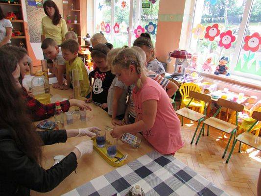 Grafika #46: 16.06.2016 Klub Młodego Odkrywcy w naszym przedszkolu