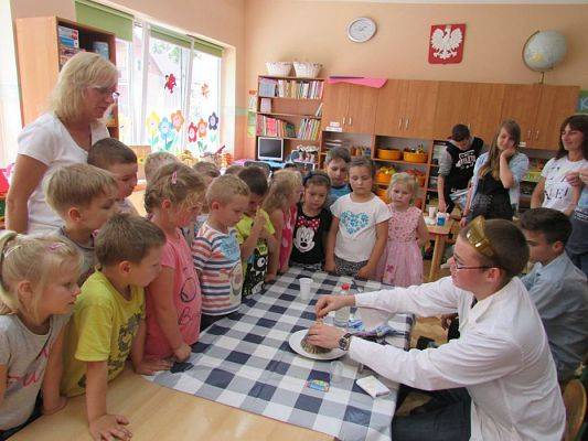 Grafika #61: 16.06.2016 Klub Młodego Odkrywcy w naszym przedszkolu