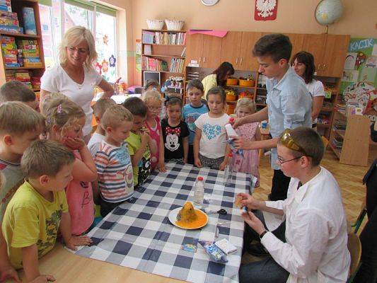 Grafika #62: 16.06.2016 Klub Młodego Odkrywcy w naszym przedszkolu