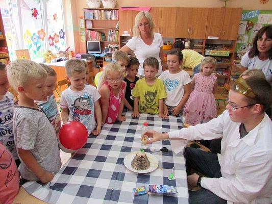 Grafika #63: 16.06.2016 Klub Młodego Odkrywcy w naszym przedszkolu