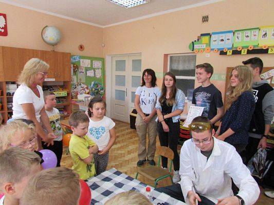 Grafika #68: 16.06.2016 Klub Młodego Odkrywcy w naszym przedszkolu