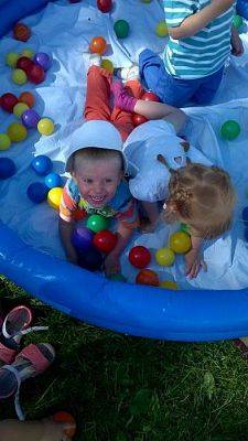 Grafika #28: 07.06.2016 Piknik gr.I w ogrodzie przedszkolnym