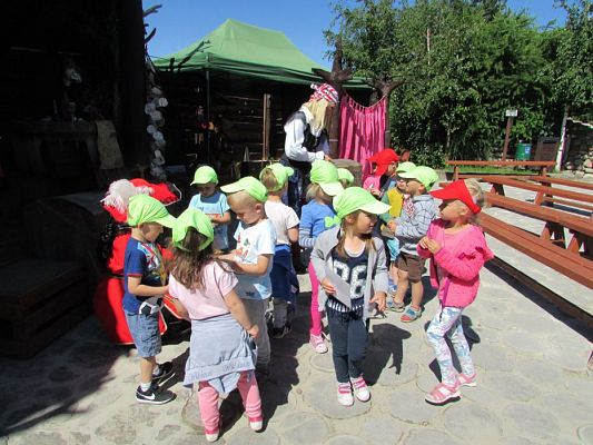 Grafika #5: 07.06.2016 Wycieczka gr. II i III do Parku Dinozaurów cz. II