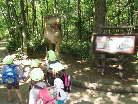 Grafika #21: 07.06.2016 Wycieczka gr. II i III do Parku Dinozaurów cz. II