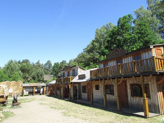 Grafika #31: 07.06.2016 Wycieczka gr. II i III do Parku Dinozaurów cz. II