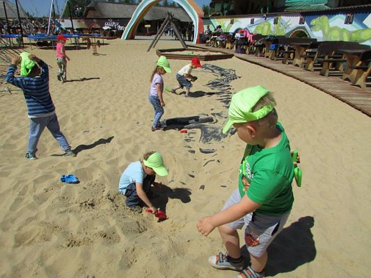 Grafika #75: 07.06.2016 Wycieczka gr. II i III do Parku Dinozaurów cz. II