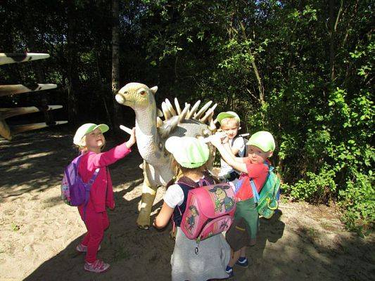 Grafika #41: 07.06.2016 Wycieczka gr. II i III do Parku Dinozaurów cz. I