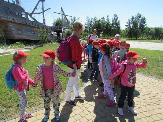 Grafika #51: 07.06.2016 Wycieczka gr. II i III do Parku Dinozaurów cz. I