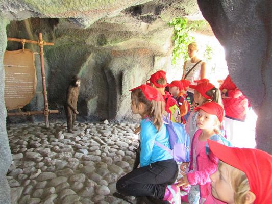 Grafika #64: 07.06.2016 Wycieczka gr. II i III do Parku Dinozaurów cz. I