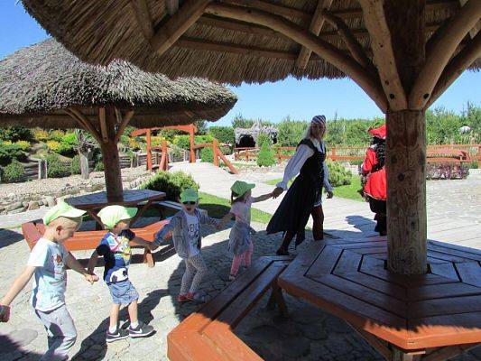 Grafika #81: 07.06.2016 Wycieczka gr. II i III do Parku Dinozaurów cz. I