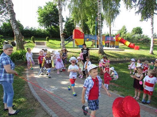 Grafika #15: 03.06.2016 Szafa dziecięcych marzeń - pokaz mody cz.II