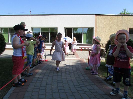 Grafika #23: 03.06.2016 Szafa dziecięcych marzeń - pokaz mody cz.II