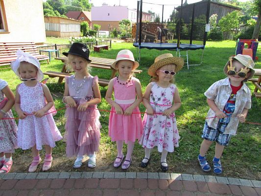 Grafika #2: 03.06.2016 Szafa dziecięcych marzeń - pokaz mody cz.I