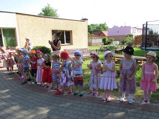 Grafika #12: 03.06.2016 Szafa dziecięcych marzeń - pokaz mody cz.I