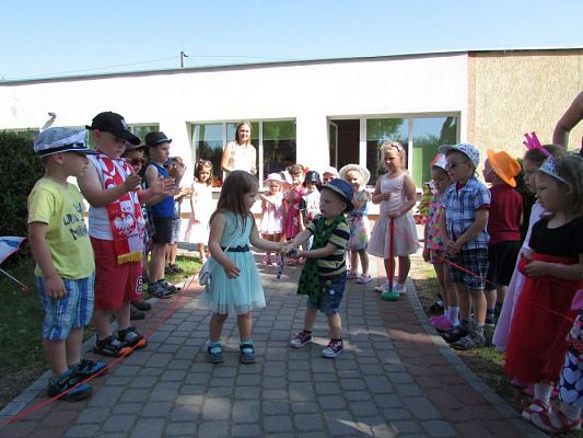 Grafika #41: 03.06.2016 Szafa dziecięcych marzeń - pokaz mody cz.I