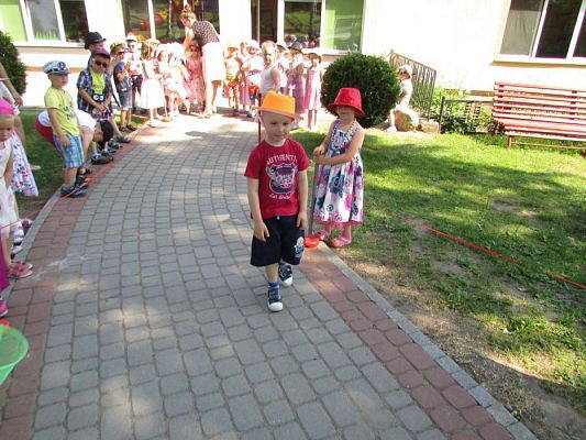 Grafika #54: 03.06.2016 Szafa dziecięcych marzeń - pokaz mody cz.I