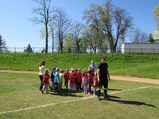 Grafika #9: 05.05.2016 Spotkanie ze Strażakami z OSP w Wicku cz.II