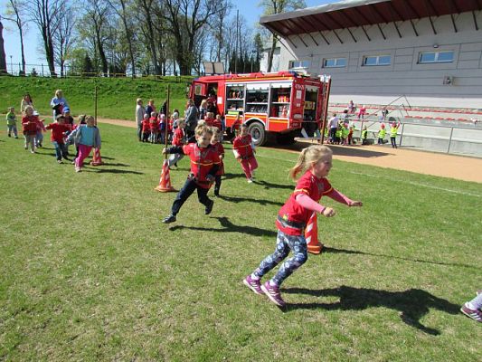 Grafika #14: 05.05.2016 Spotkanie ze Strażakami z OSP w Wicku cz.II