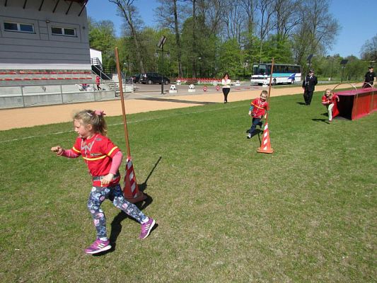 Grafika #33: 05.05.2016 Spotkanie ze Strażakami z OSP w Wicku cz.II