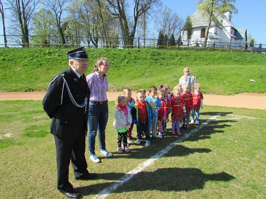 Grafika #14: 05.05.2016 Spotkanie ze Strażakami z OSP w Wicku cz.I