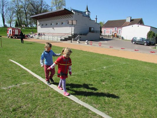 Grafika #38: 05.05.2016 Spotkanie ze Strażakami z OSP w Wicku cz.I
