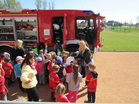 Grafika #46: 05.05.2016 Spotkanie ze Strażakami z OSP w Wicku cz.I