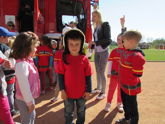 Grafika #47: 05.05.2016 Spotkanie ze Strażakami z OSP w Wicku cz.I