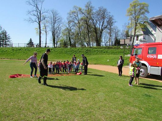 Grafika #56: 05.05.2016 Spotkanie ze Strażakami z OSP w Wicku cz.I