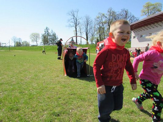 Grafika #59: 05.05.2016 Spotkanie ze Strażakami z OSP w Wicku cz.I