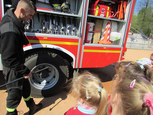 Grafika #81: 05.05.2016 Spotkanie ze Strażakami z OSP w Wicku cz.I