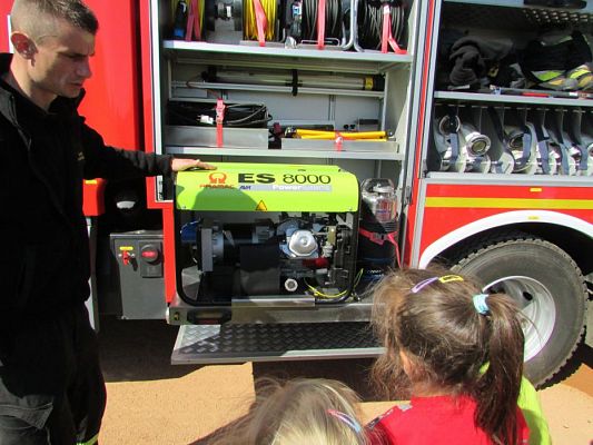 Grafika #83: 05.05.2016 Spotkanie ze Strażakami z OSP w Wicku cz.I