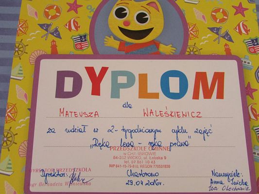 Grafika #2: 29.04.2016 Podsumowanie zajęć w gr.III "Prawa i lewa ręka"