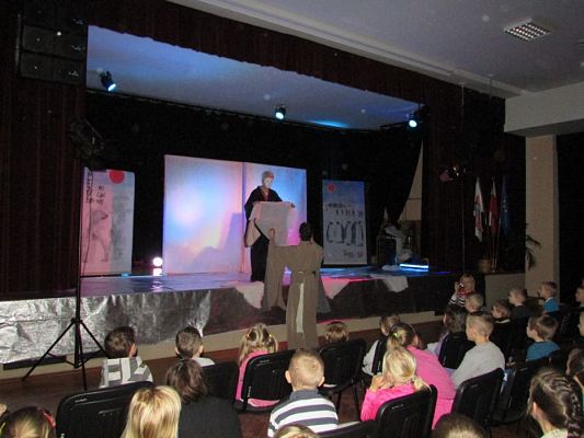 Grafika #30: 25.04.2016 Bajka japońska pt. "Wielka przygoda Luli"