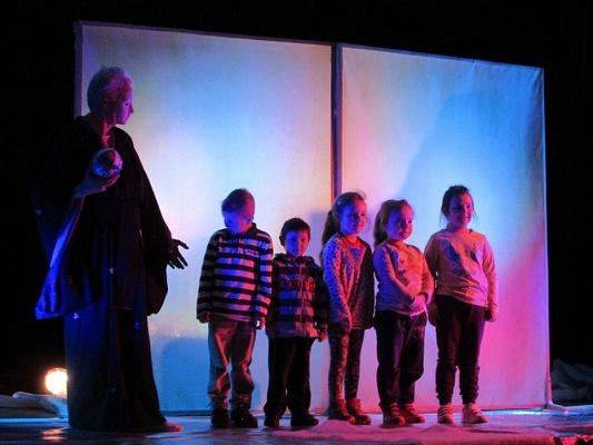 Grafika #34: 25.04.2016 Bajka japońska pt. "Wielka przygoda Luli"