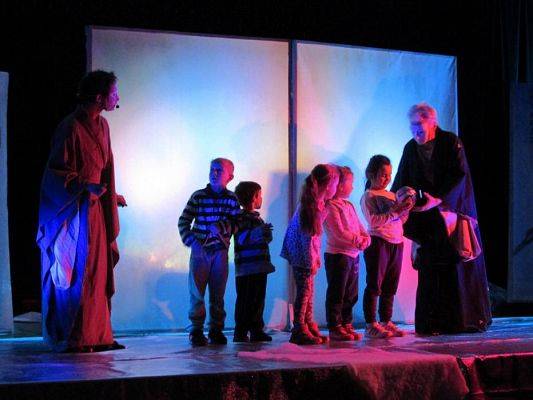 Grafika #36: 25.04.2016 Bajka japońska pt. "Wielka przygoda Luli"